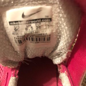 Nike little girls size 9 shoes